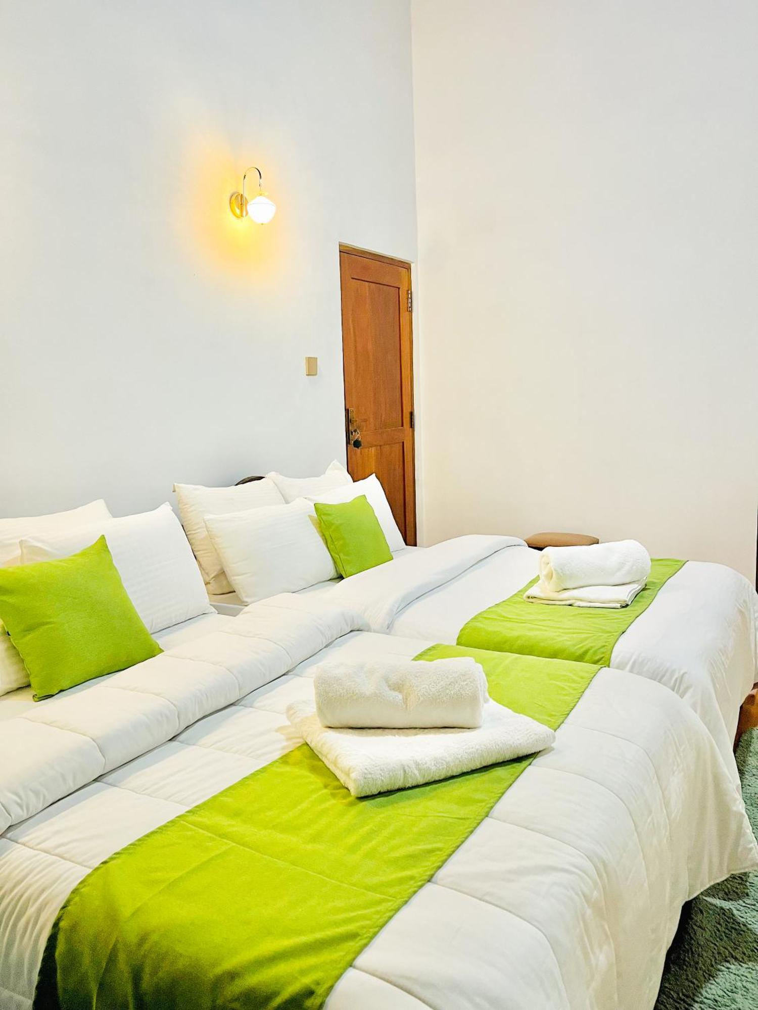 Star Holiday Home Νουβάρα Ελίγια Εξωτερικό φωτογραφία